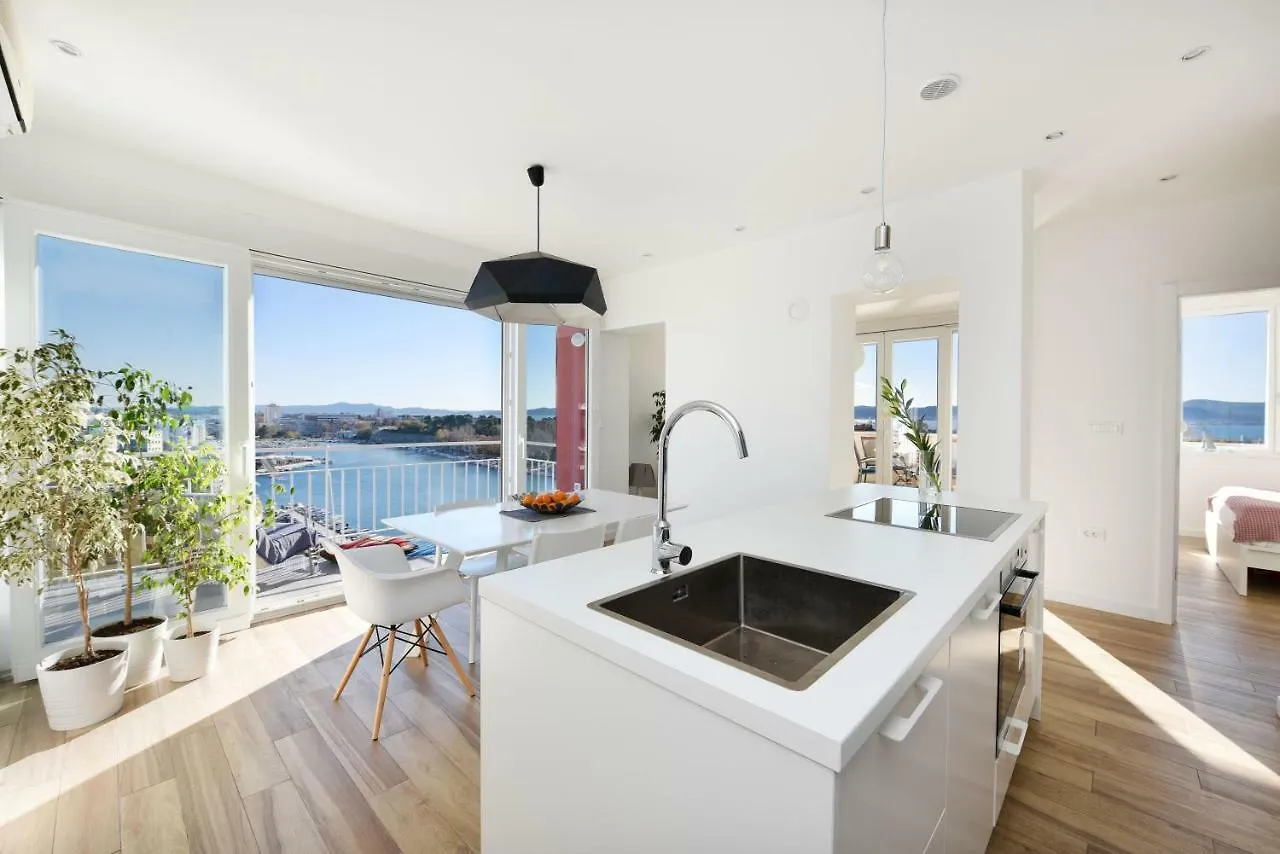 Apartment Penthouse Dolcevita Zadar